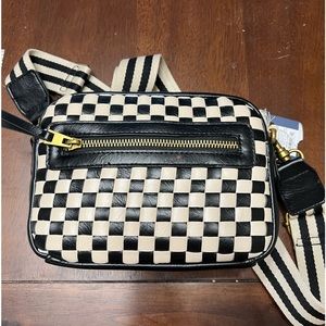 New Universal Thread Checker Camera Crossbody Bag with Strap Black and White